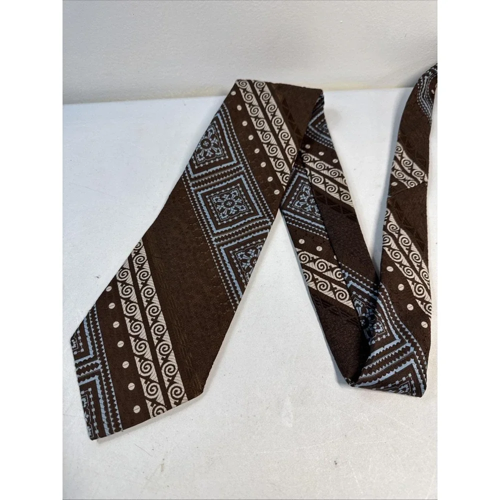 Vintage Men's Brown Cream Powder Blue Geometric Diagonal‎ Stripe Tie 70s